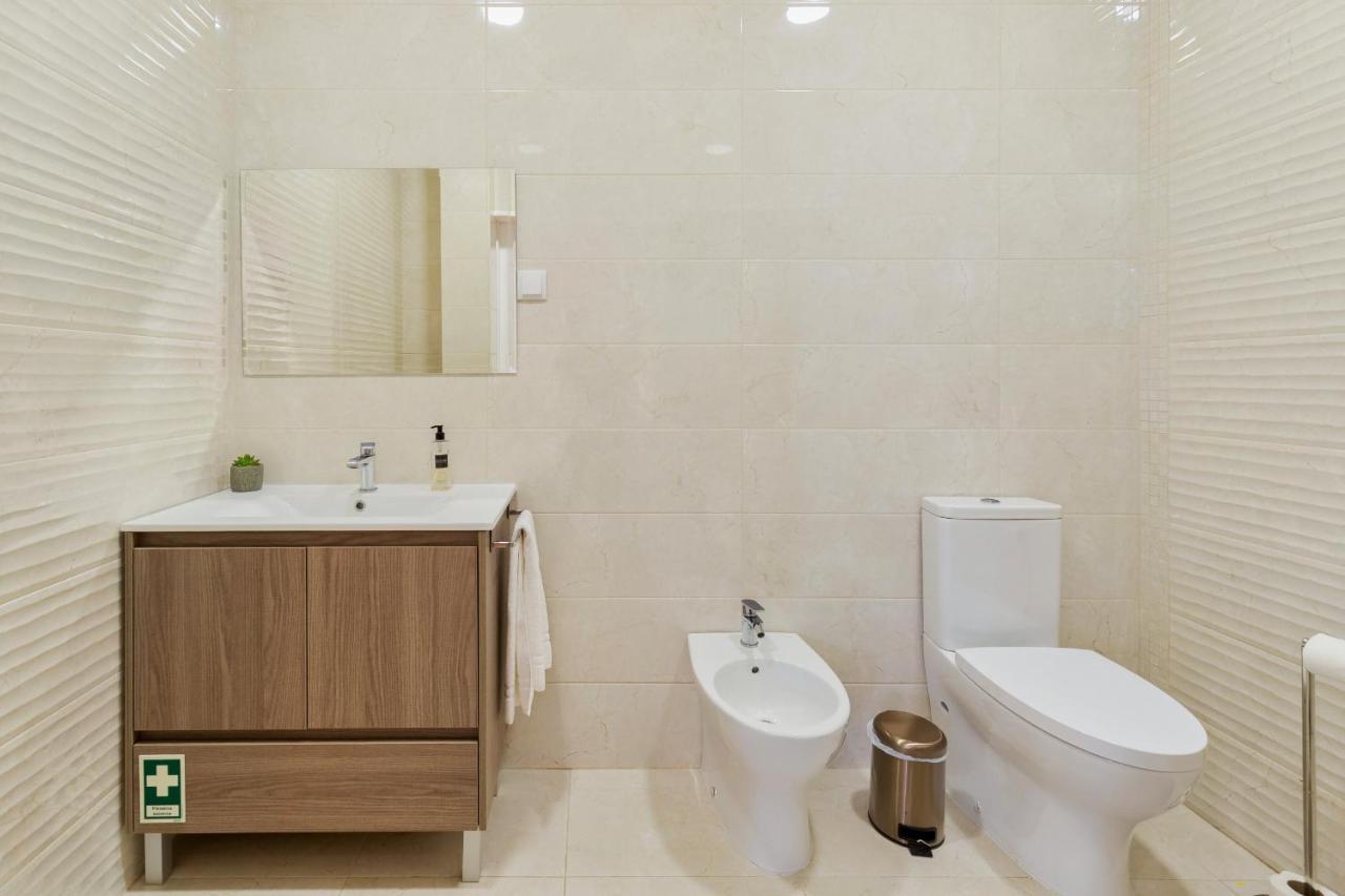 Garrett House * Setubal